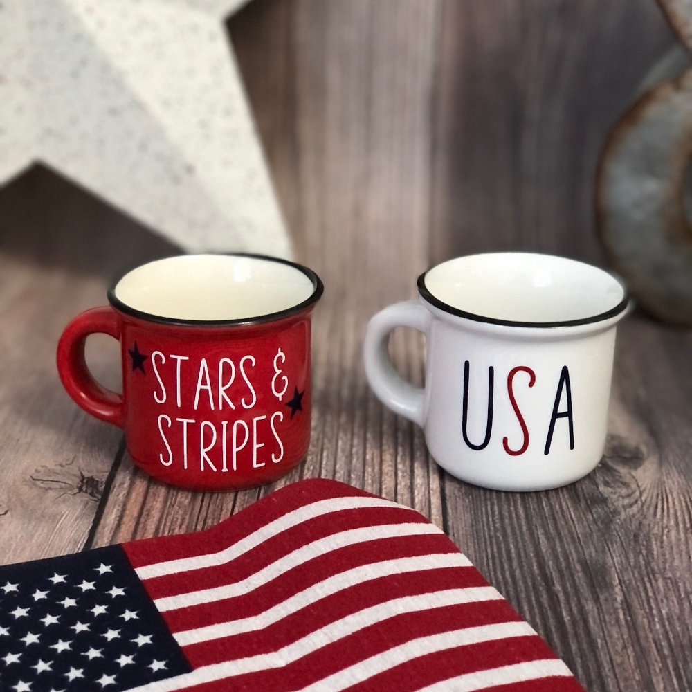Set of 2 Patriotic Mini Mugs
